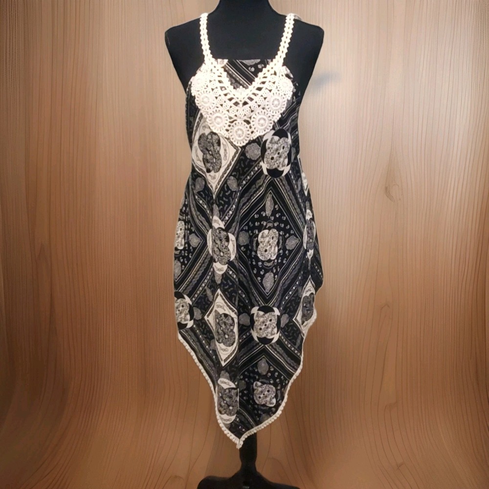 Mudd  Beach Cover up Black Cream Dress Hippie Festival Small/Medium Crochet